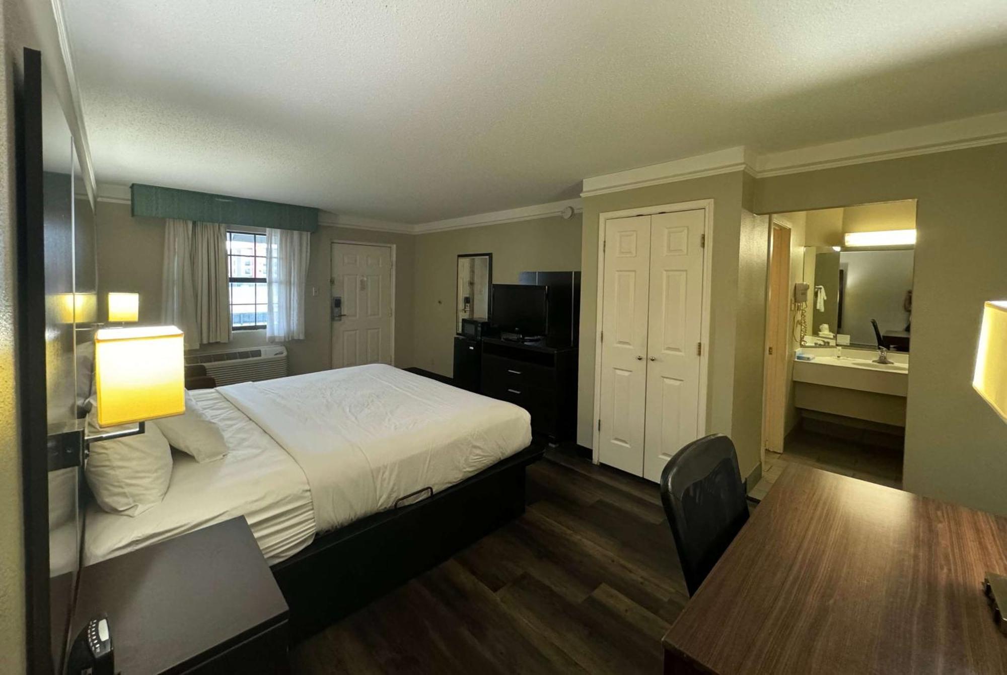 Travelodge By Wyndham Tuscaloosa Ngoại thất bức ảnh