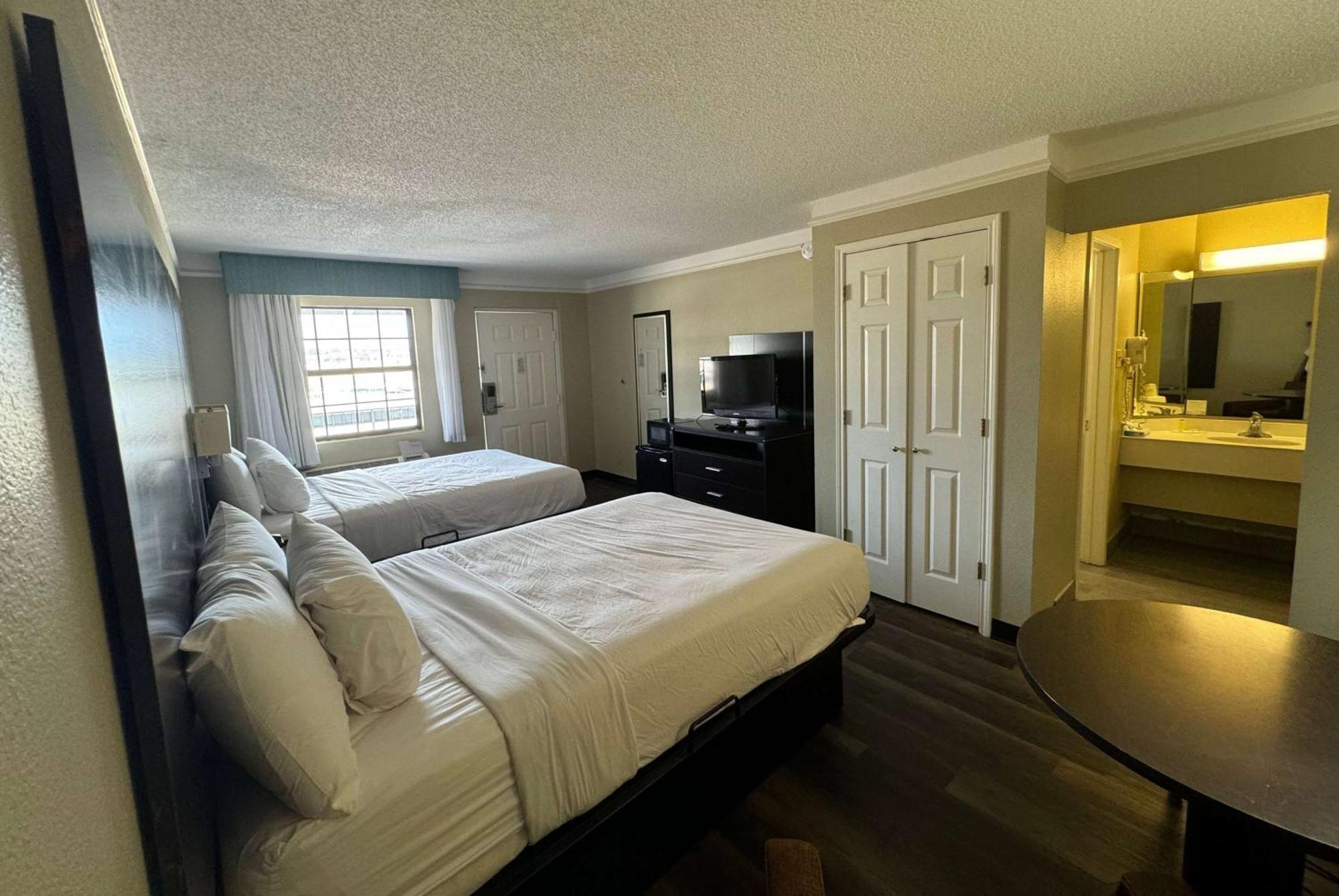 Travelodge By Wyndham Tuscaloosa Ngoại thất bức ảnh